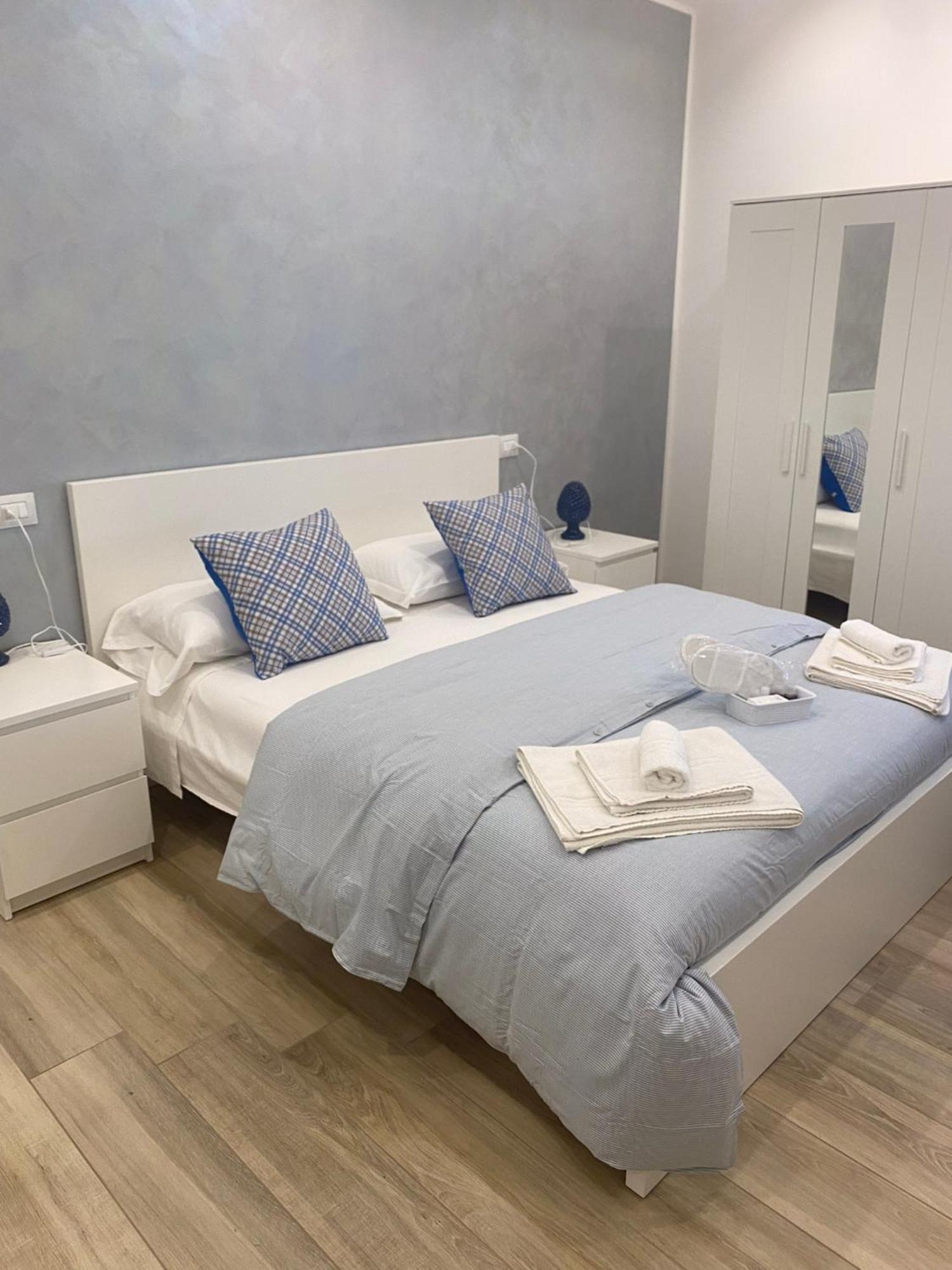 Maryam23 Bed & Breakfast Siraküza Dış mekan fotoğraf