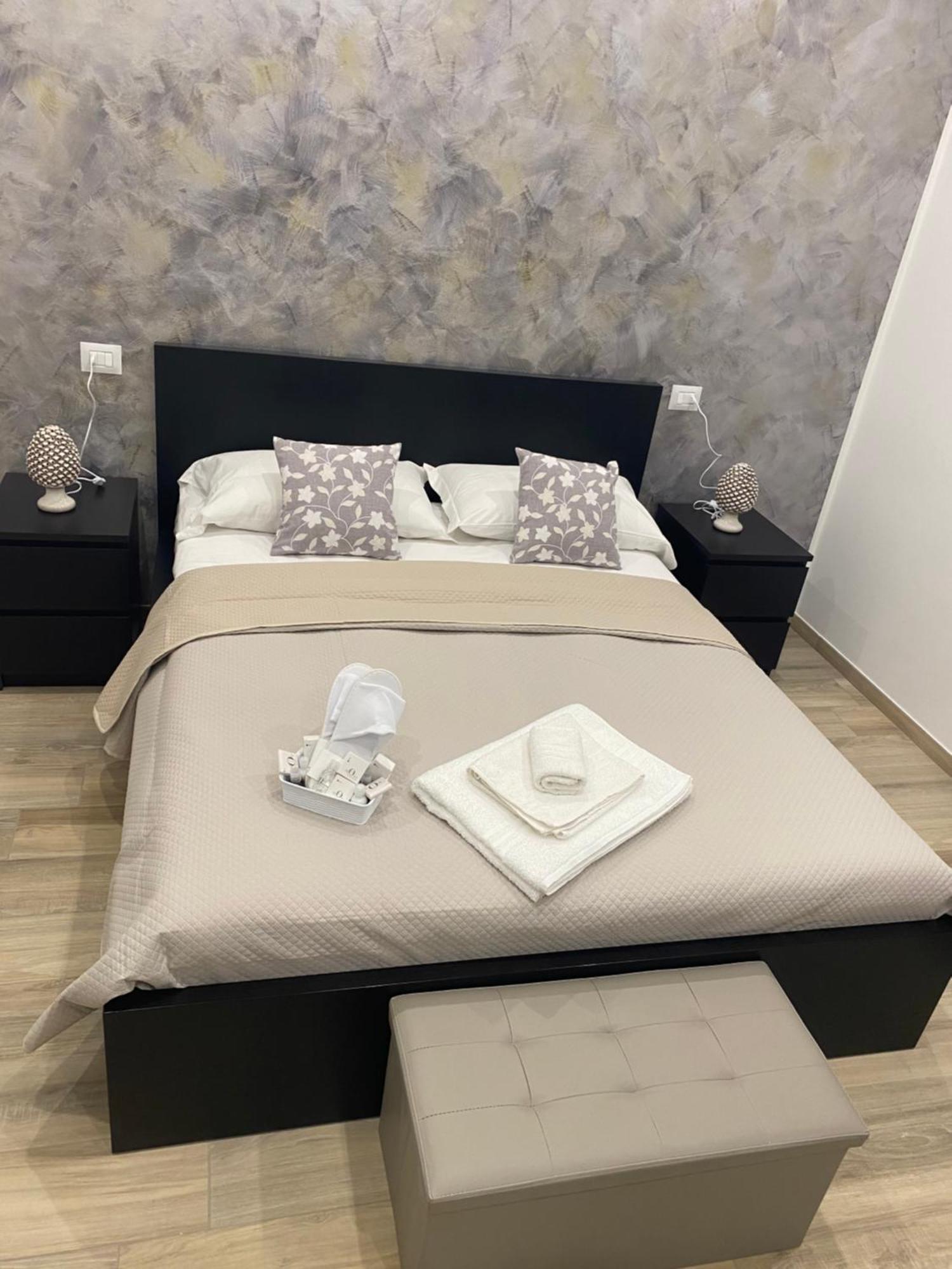Maryam23 Bed & Breakfast Siraküza Dış mekan fotoğraf